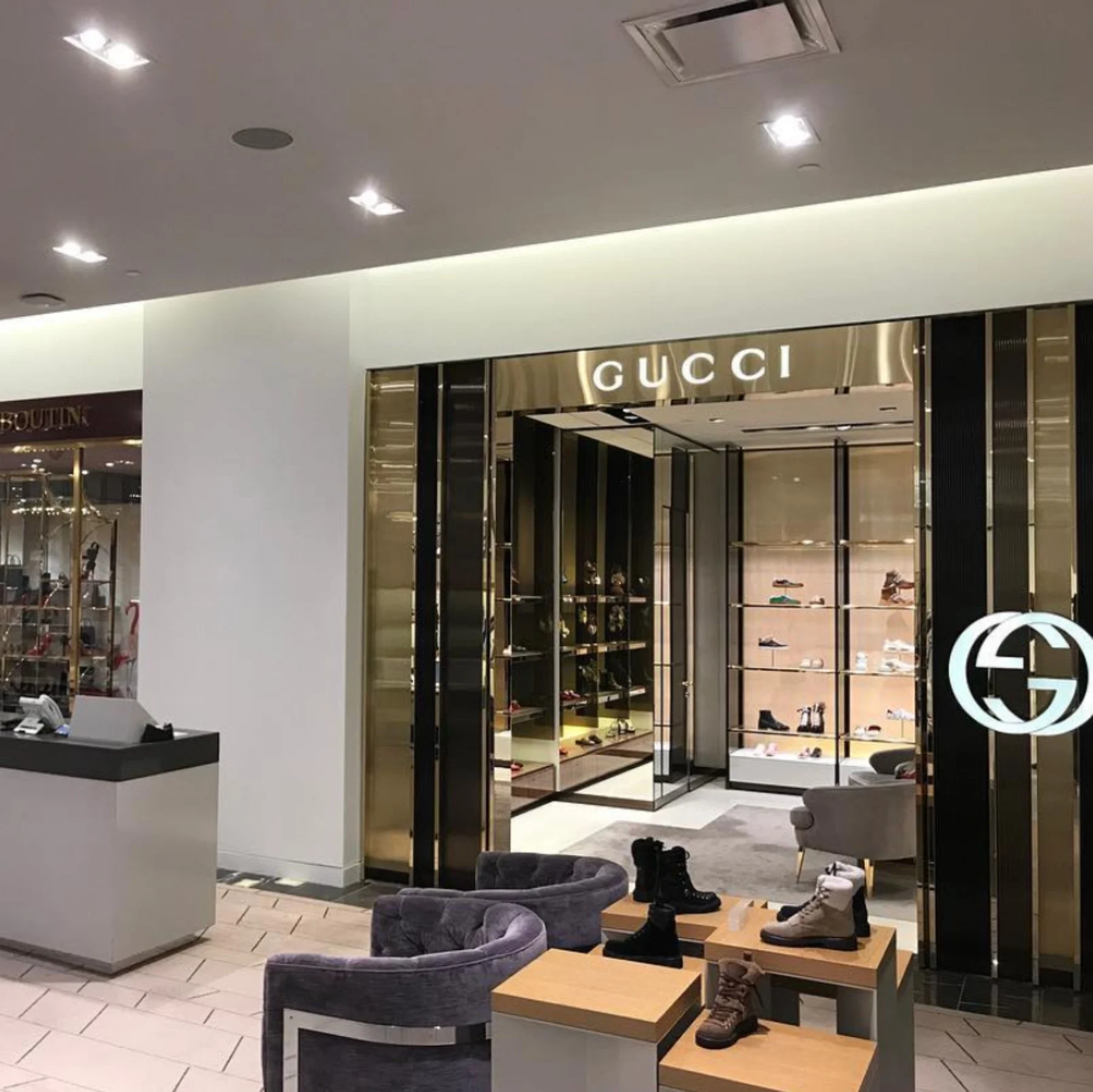 Gucci boutique at Yorkdale