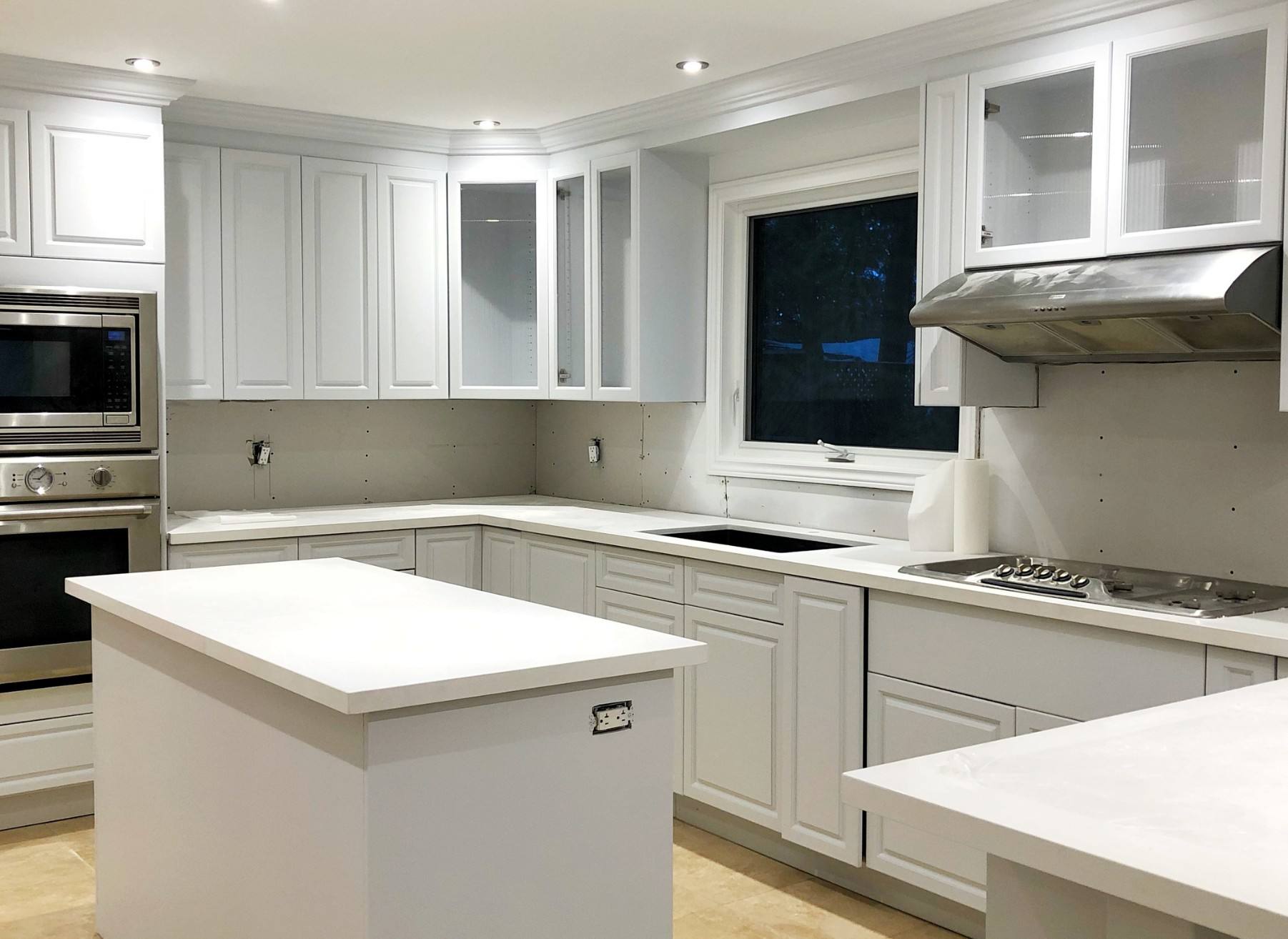 South Burlington custom home kitchen sprayed white